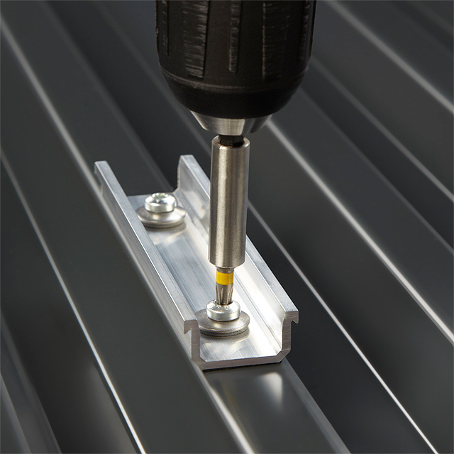 MetaSole梯形彩钢瓦屋面光伏支架安装方案