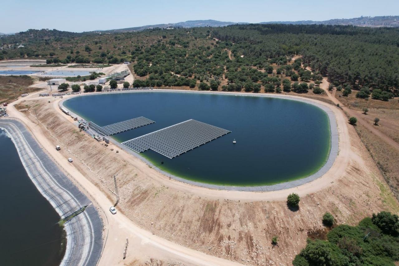以色列建成第一个水面漂浮电站项目 以色列建成第一个水面漂浮电站项目