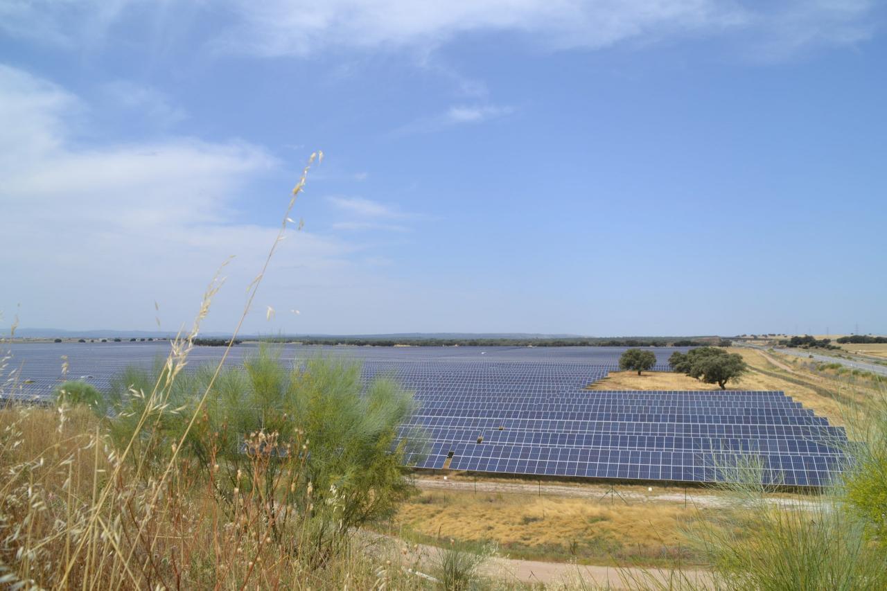 Soltec 与 Statkraft 签署234 MW太阳能跟踪器合同，在加的斯建设四家工厂