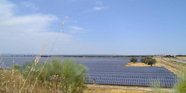 Soltec 为科罗拉多的700MW太阳能项目提供光伏跟踪器