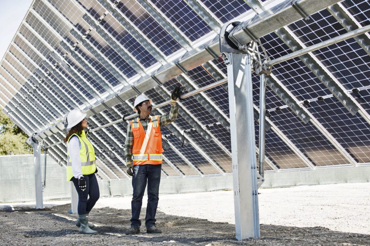 美国太阳能跟踪器制造商预计到2025年将迎来繁荣