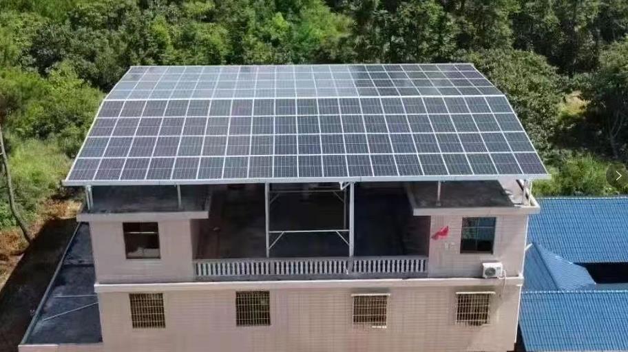 特变益家户用“阳光房”解决方案，实力打造“专属”屋顶