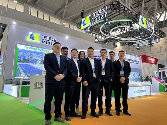 迈贝特携前沿光伏产品亮相济南太阳能展，助力低碳生态文明发展