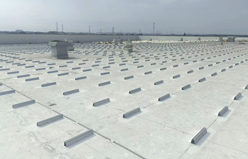 华菱TPO柔性屋面解决方案 助力上海家化4MW光伏项目