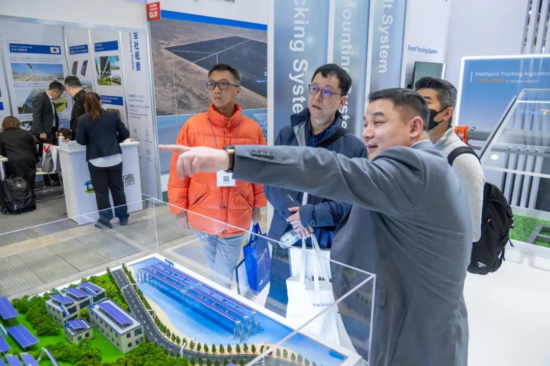 仁卓智能闪耀东京国际智慧能源周 多款支架解决方案引领行业新风向 仁卓智能闪耀东京国际智慧能源周 多款支架解决方案引领行业新风向