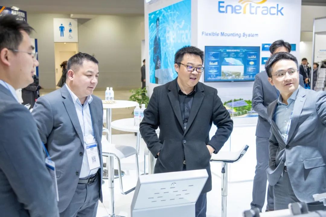 仁卓智能闪耀东京国际智慧能源周 多款支架解决方案引领行业新风向 仁卓智能闪耀东京国际智慧能源周 多款支架解决方案引领行业新风向