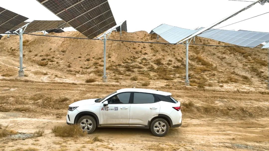 开启“发电量×生态量”双增长纪元——擎天晴索网柔性支架沙戈荒系列