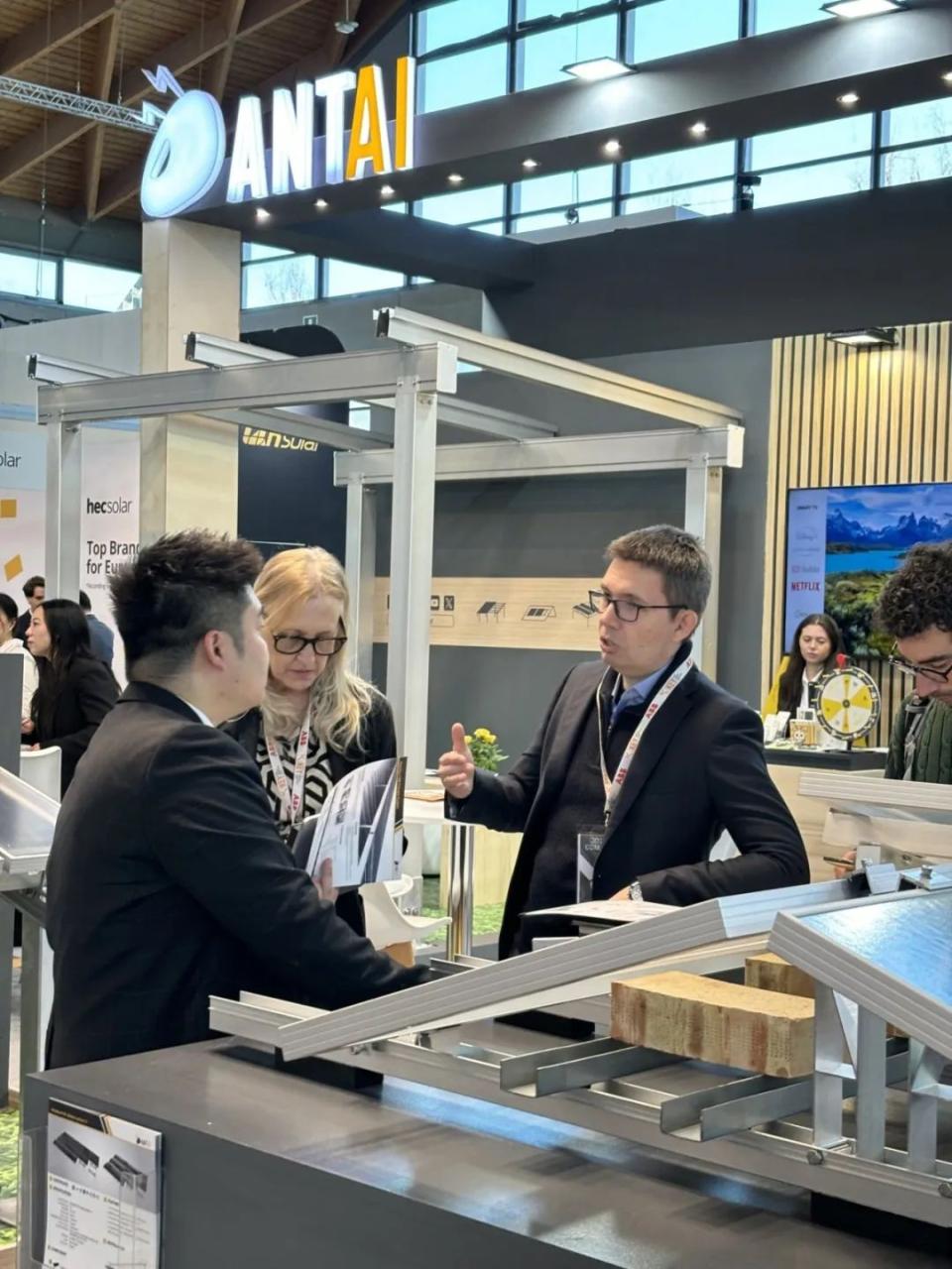 相约KEY ENERGY 2025 多场景光伏产品 安泰助力欧洲能源转型 相约KEY ENERGY 2025 多场景光伏产品 安泰助力欧洲能源转型