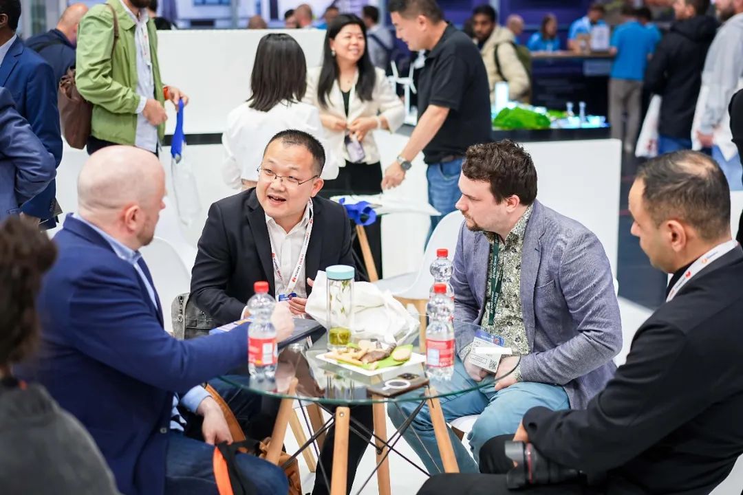 中信博携“跟踪+”“绿电+”解决方案耀动慕尼黑