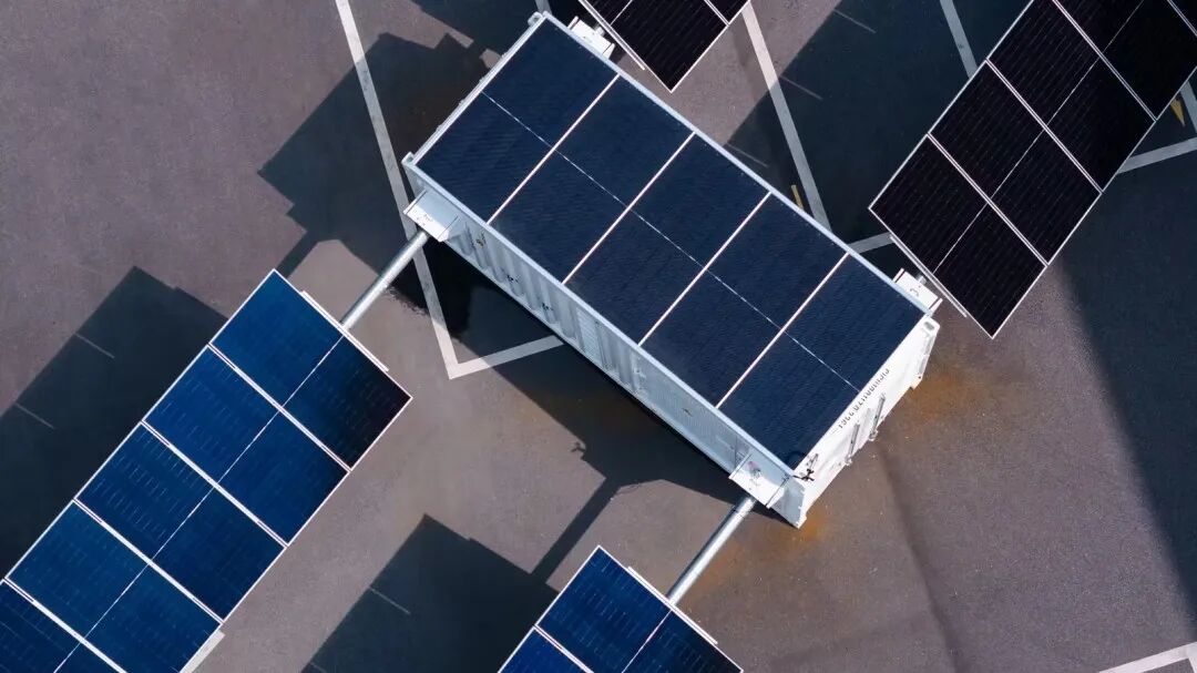 中信博可移动微电网正式发布 “跟踪+”“绿电+”解决方案深度赋能东南亚绿能转型