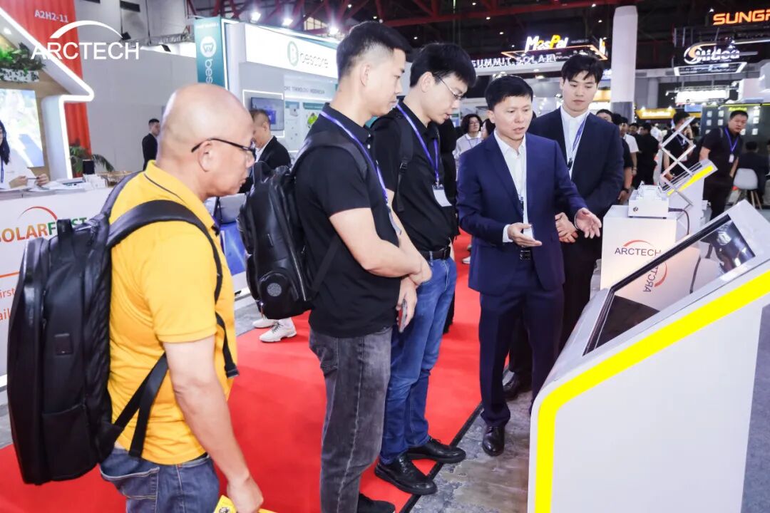 中信博可移动微电网正式发布 “跟踪+”“绿电+”解决方案深度赋能东南亚绿能转型